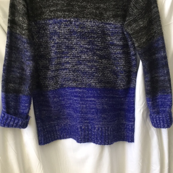 Romeo and Juliet couture sweater - Picture 6 of 6